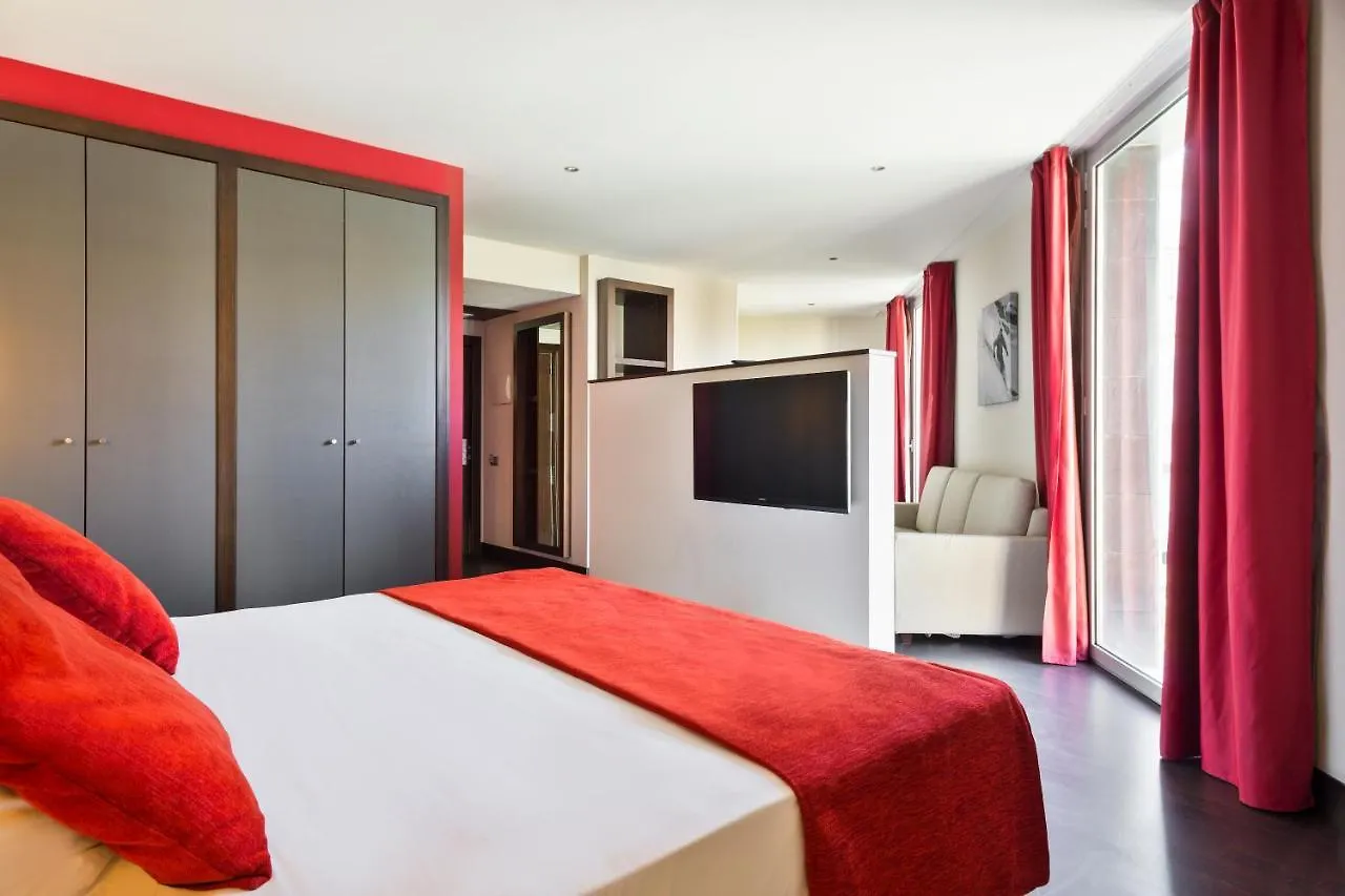 Metropolitan Sagrada Familia Apartment Barcelona Spain