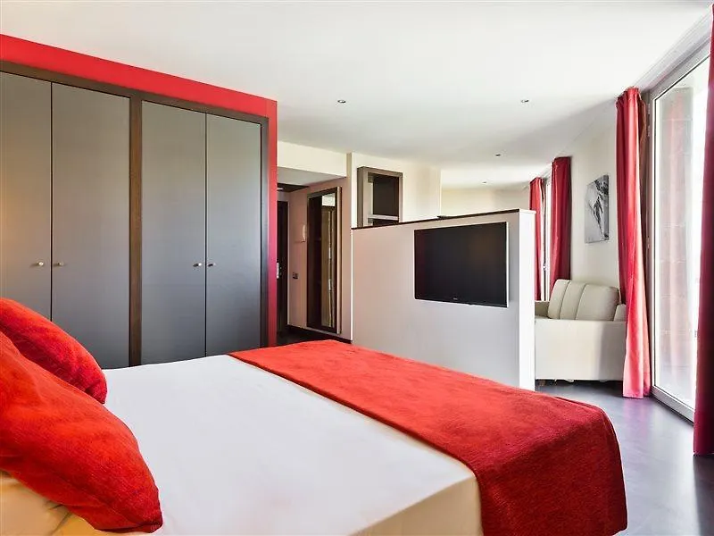 Metropolitan Sagrada Familia Apartment Barcelona Spain
